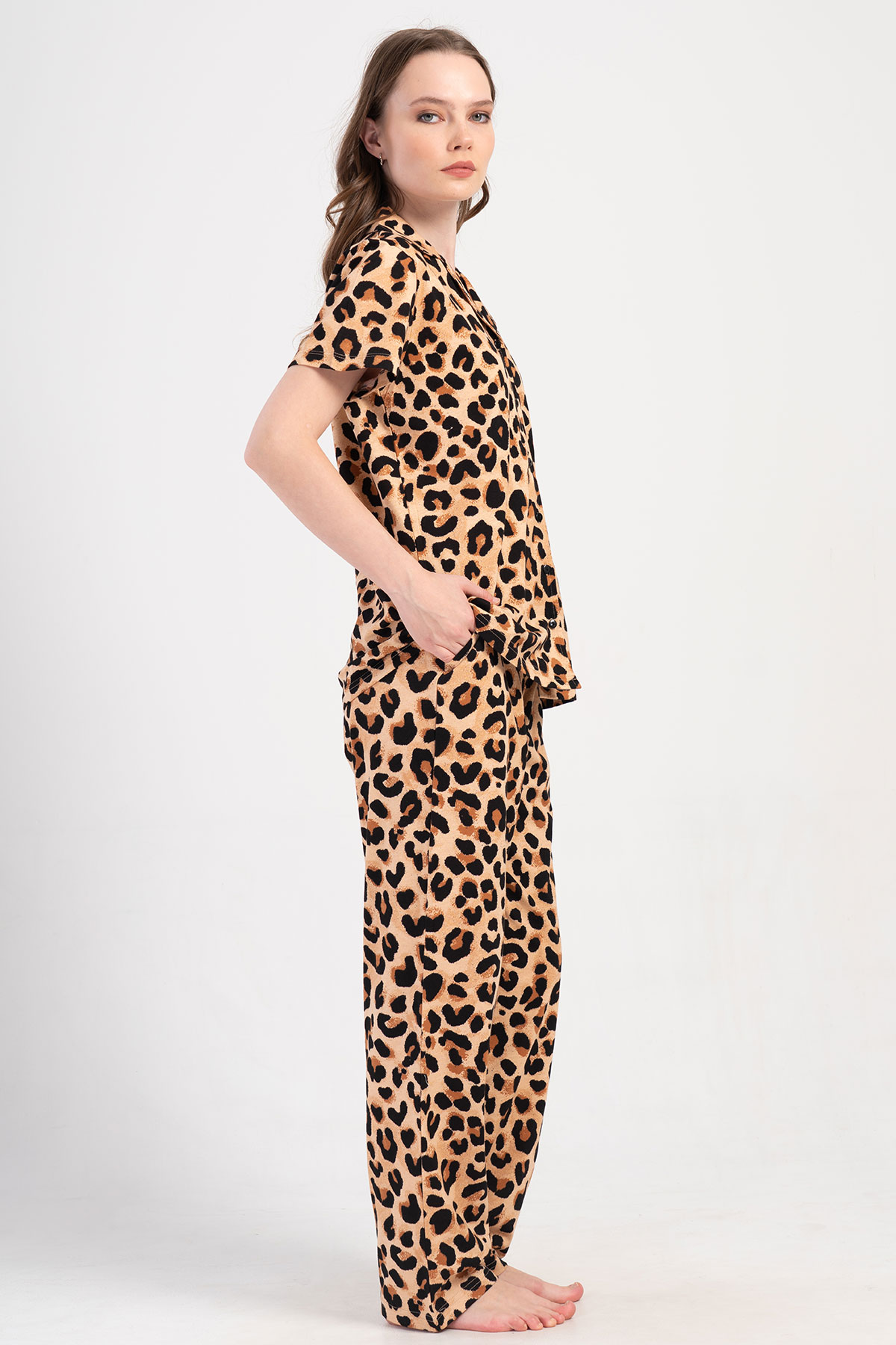 Pınarca Kadın Pijama Takım Büyük Beden Kısa Kollu Pamuklu Gömlek Yaka Leopar Desenli - Leopar - Thumbnail