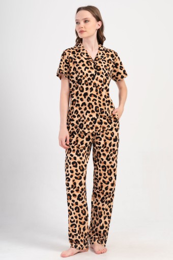 PINARCA EV GİYİM - Pınarca Kadın Pijama Takım Büyük Beden Kısa Kollu Pamuklu Gömlek Yaka Leopar Desenli - Leopar