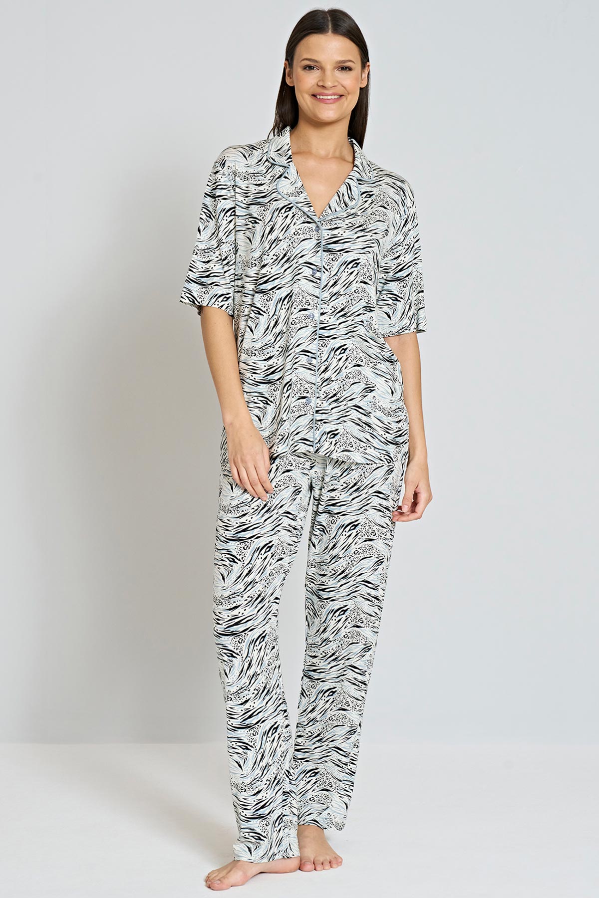 Pınarca Kadın Pijama Takımı Kısa Kollu Gömlek Yaka Desenli - Bej - Thumbnail