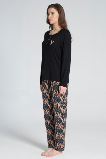 PINARCA EV GİYİM - Pınarca Kadın Pijama Takımı Uzun Kollu Düğmeli Yaprak Desenli - Siyah (1)