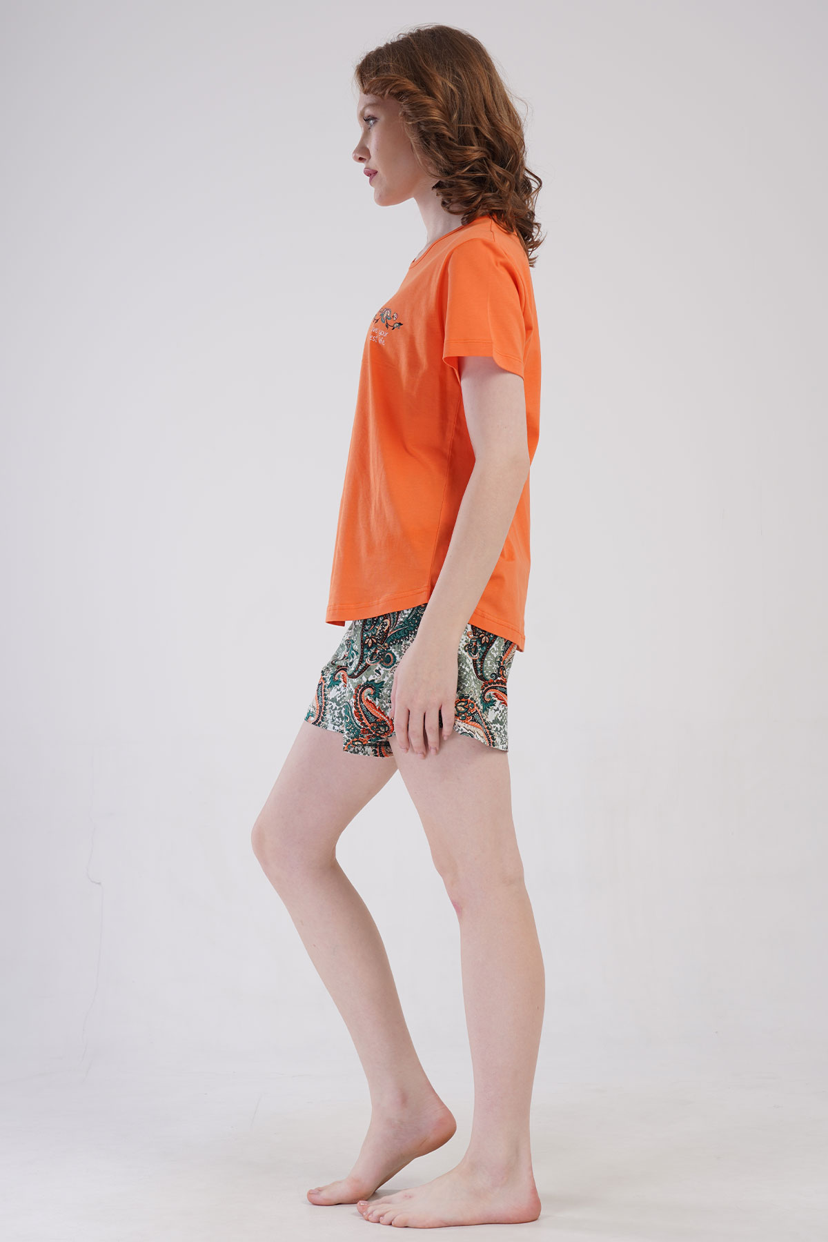 Pınarca Kadın Şortlu Takım Büyük Beden Kısa Kollu Pamuklu Bisiklet Yaka Şal Desenli - Mercan - Thumbnail