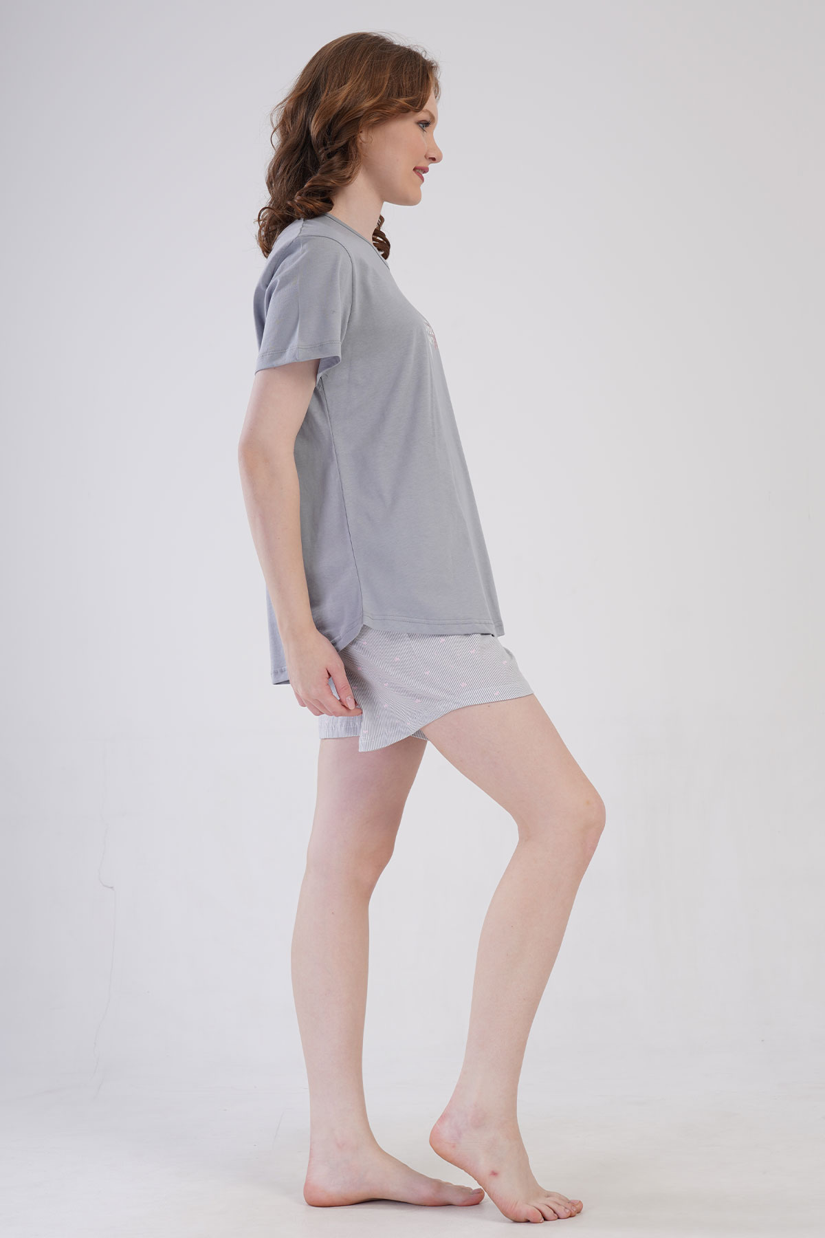 Pınarca Kadın Şortlu Takım Kısa Kollu Büyük Beden Pamuklu Bisiklet Yaka Kalp Desenli - Gri - Thumbnail