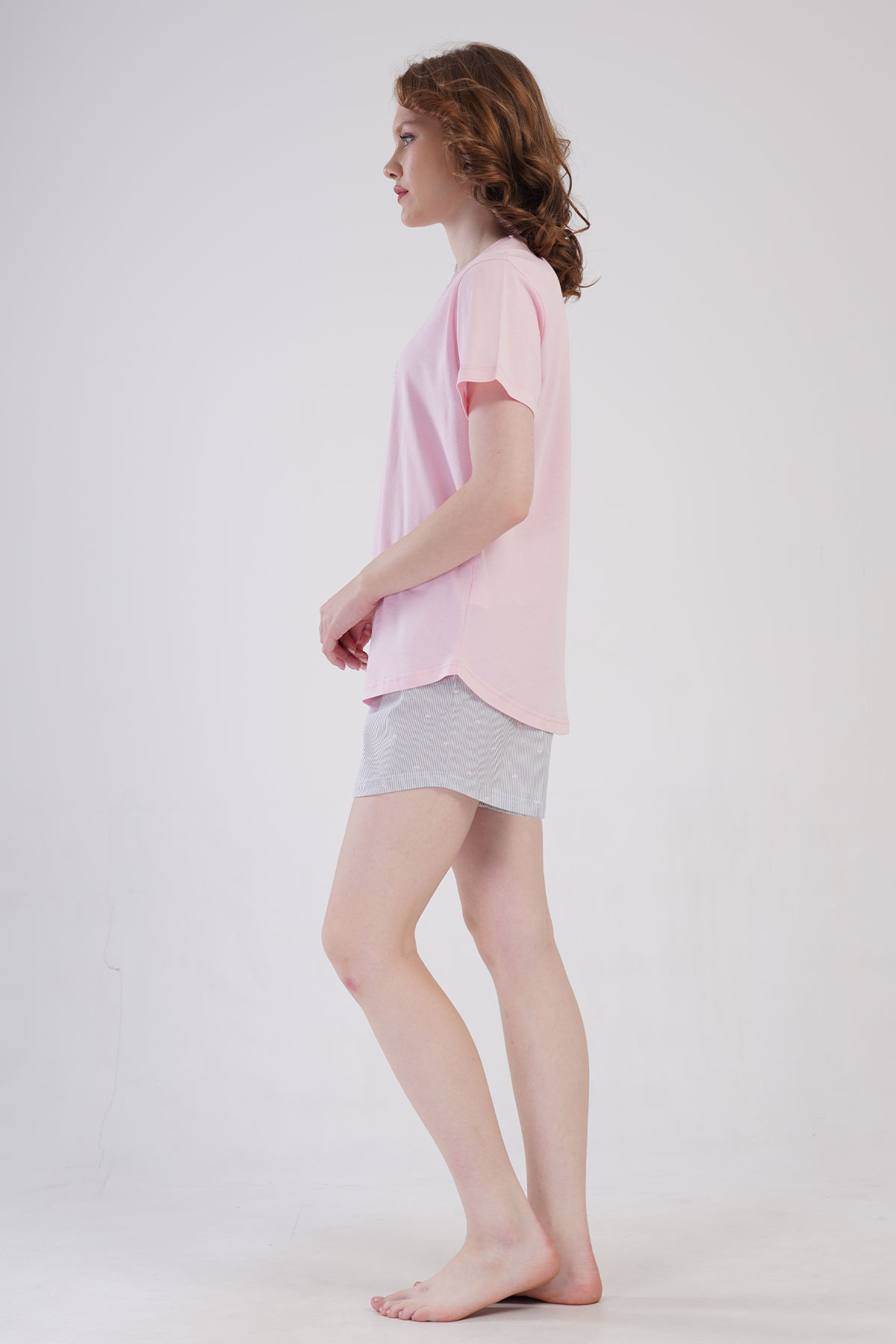 Pınarca Kadın Şortlu Takım Kısa Kollu Büyük Beden Pamuklu Bisiklet Yaka Kalp Desenli - Pembe - Thumbnail