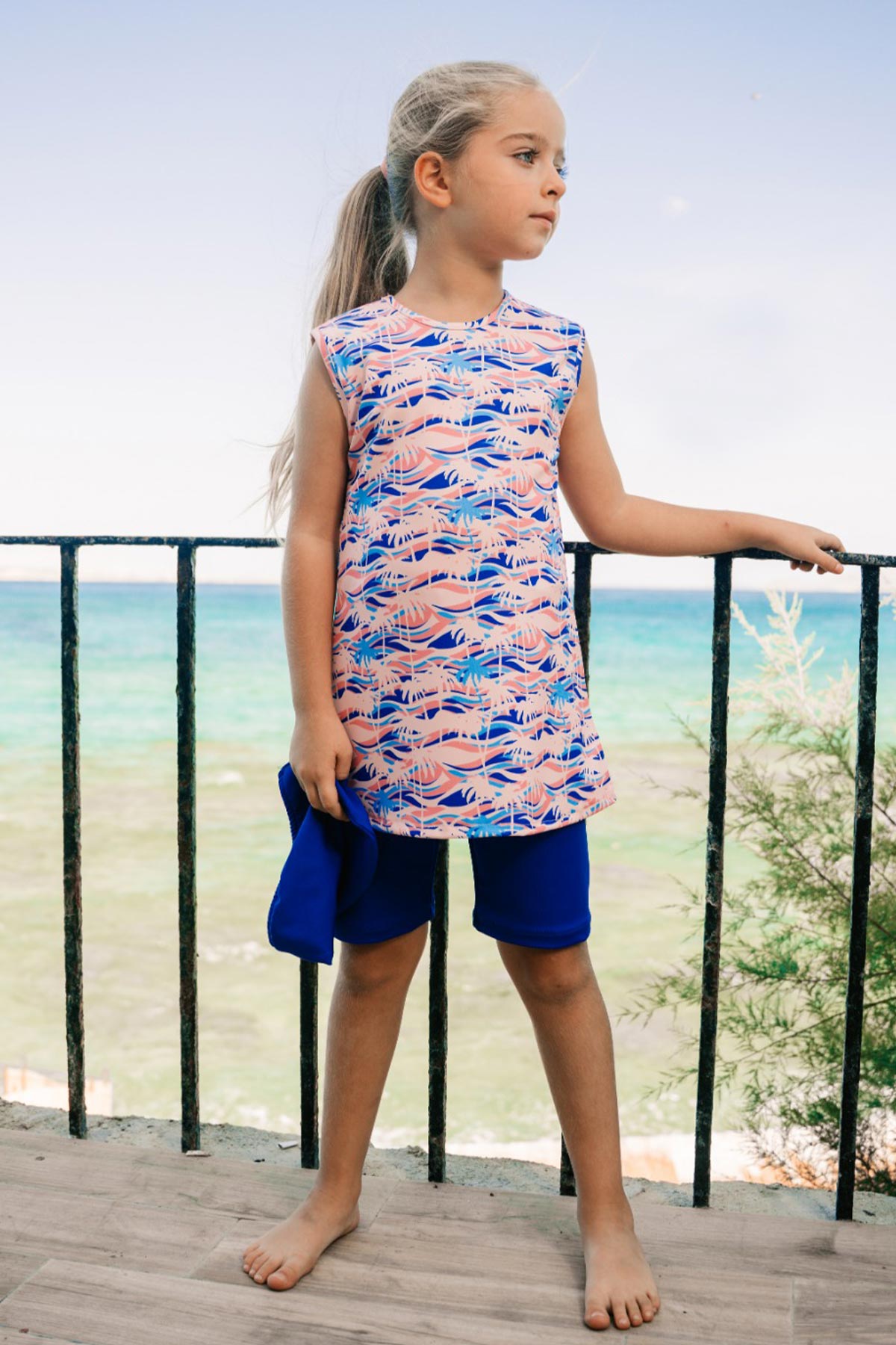 Pınarca Kız Garson Yarı Kapalı Mayo Taytlı Sıfır Kollu Desenli - Çok Renkli - Thumbnail