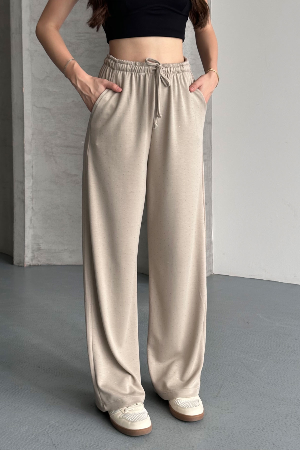 Pogi Kadın Tek Alt Eşofman Pamuk Likralı Bol Paça Taşlı - Bej - Thumbnail