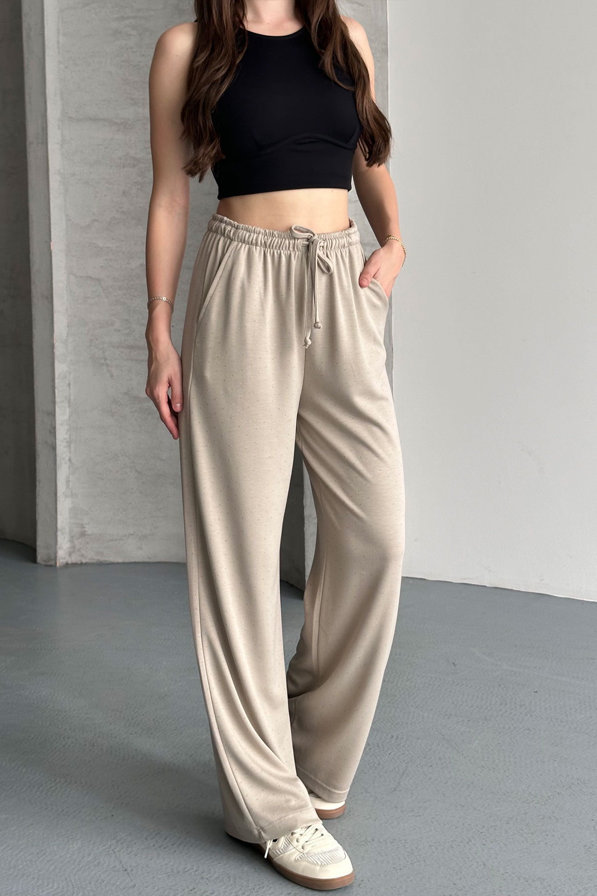 Pogi Kadın Tek Alt Eşofman Pamuk Likralı Bol Paça Taşlı - Bej - Thumbnail