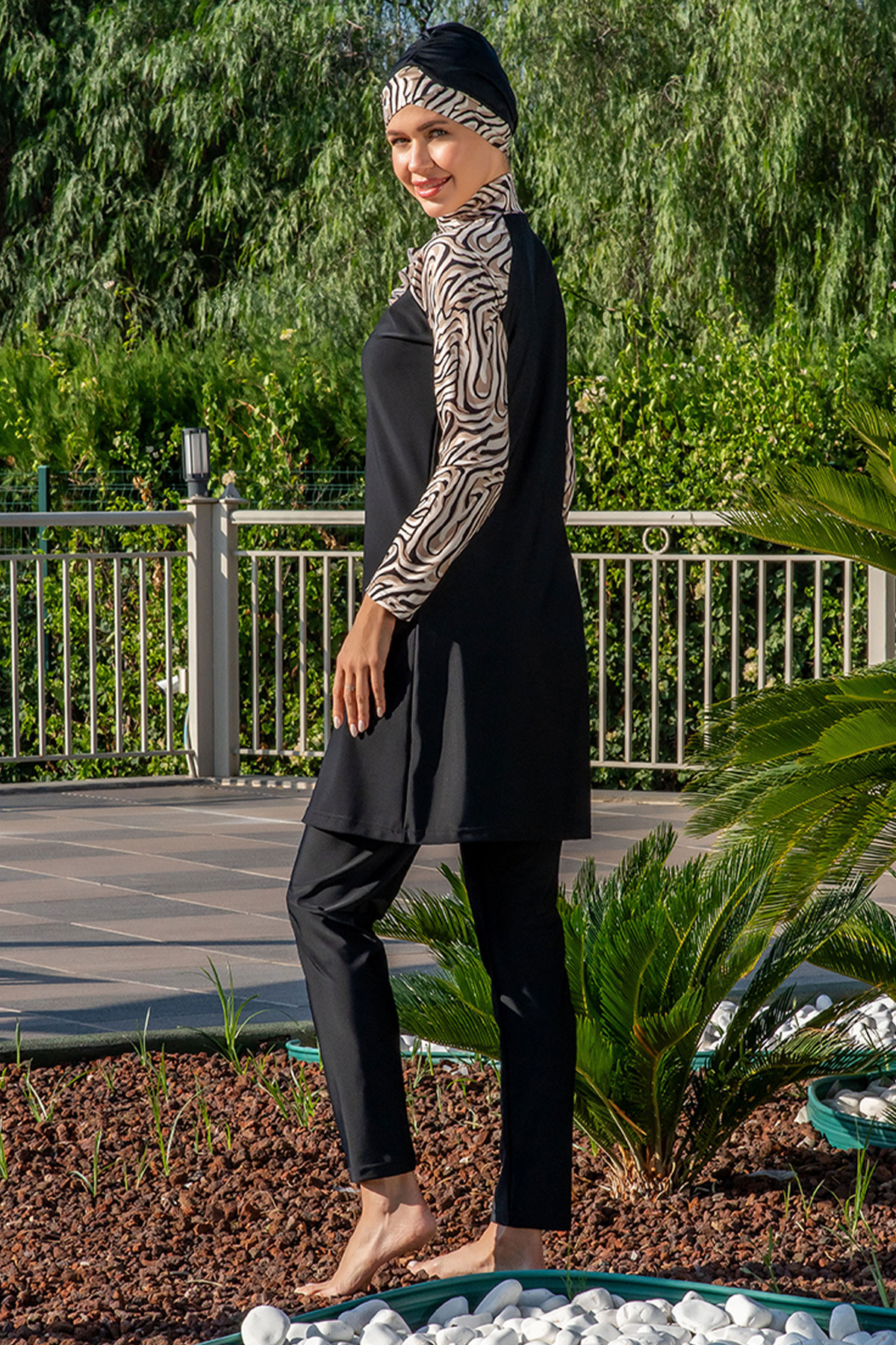 Ruko Kadın Tam Kapalı Tesettür Mayo Üst Desenli Likralı - Siyah - Thumbnail