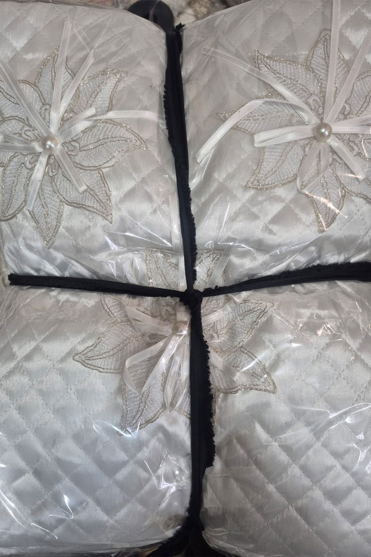 Zerre Yorgan Hurcu Lüks Saten İnci Çiçekli Kurdeleli - Thumbnail